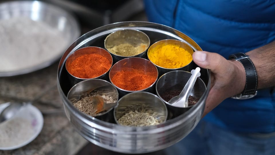 Jaipur: Interactive Cooking Class with a Local Family - A note on rules and comfort: what to expect in the home