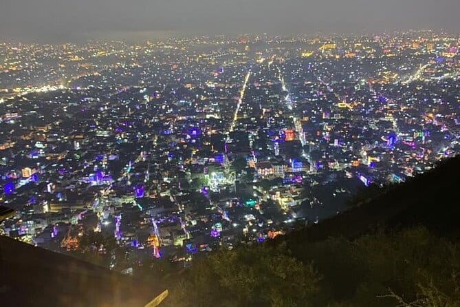 Jaipur Nahargarh Fort Sunset and Night City Tour - Stop-by-stop: your night route through the Pink City