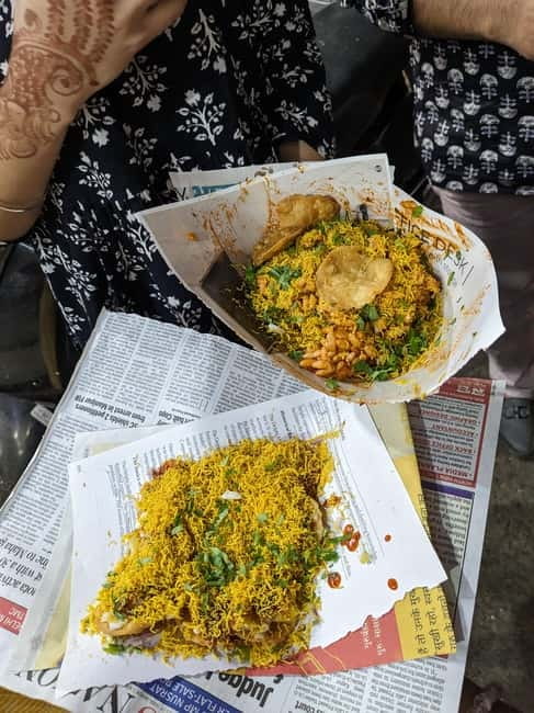Jaipur : No Diet Club Amazing Street Food Tasting in Jaipur - Dessert Finale: Jalebi and Kulfi