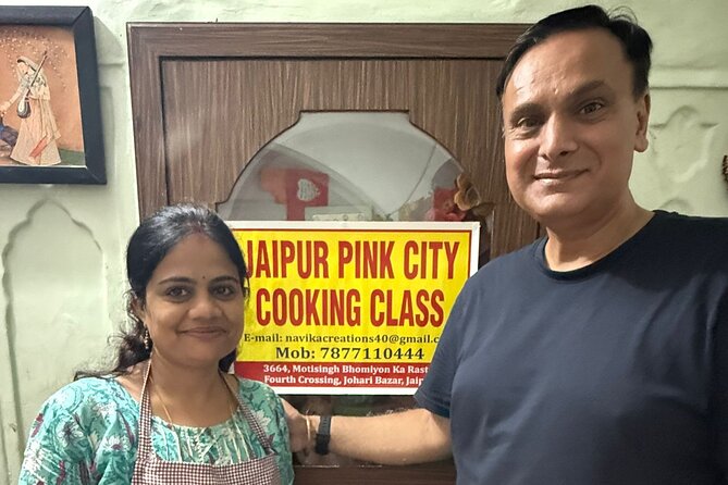 Jaipur Pink City Cooking Class - Spice Lesson First: How You Learn the Flavor Logic