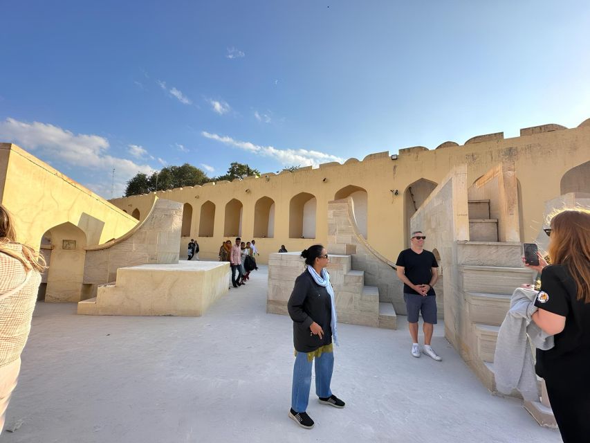 Jaipur Private City Tour with Hotel Pick-Up & Drop 4 - 8 Hrs - Panna Meena ka Kund: a stepwell that’s all about geometry