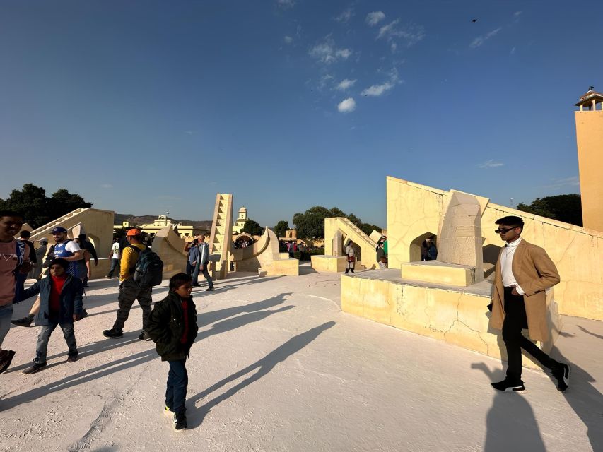 Jaipur Private City Tour with Hotel Pick-Up & Drop 4 - 8 Hrs - Gatore ki Chattriyan to Patrika Gate: calm, then colorful photos