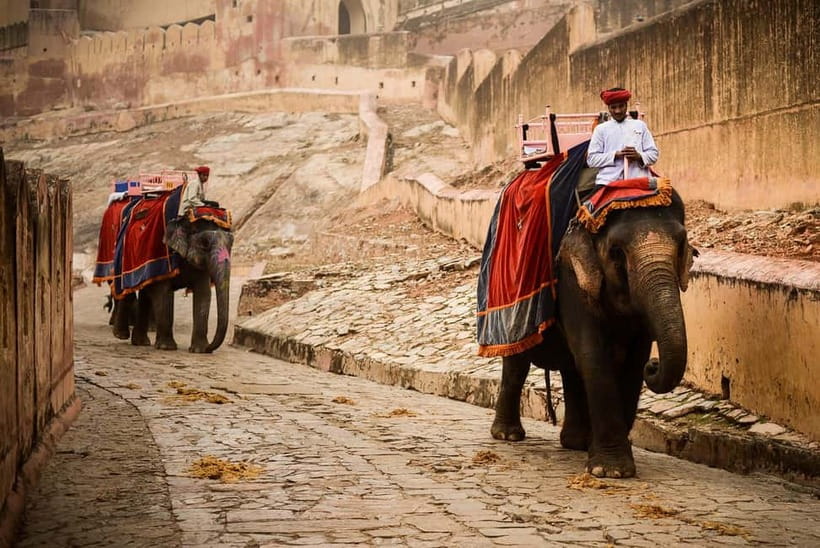 Jaipur: Private Full-Day City Tour By Tuk-Tuk with Pick-Up - Jal Mahal by Man Sagar Lake: The One You’ll Want to See Twice