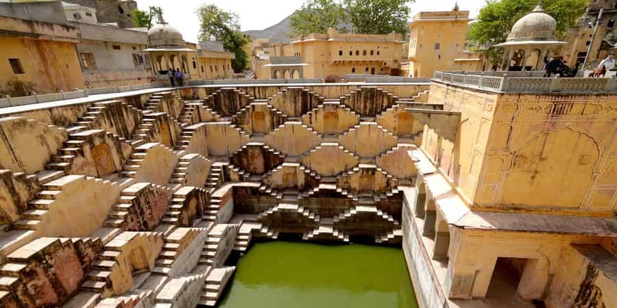 Jaipur: Private Full-Day Sightseeing Tour by Tuk-Tuk - Price and value: what $2.70 buys and what you still pay for
