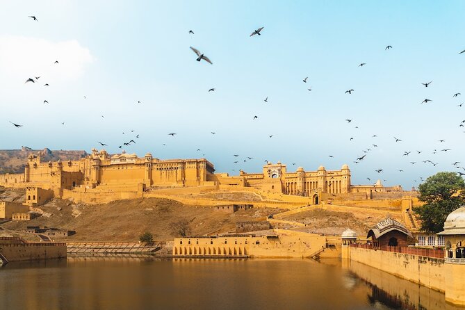 Jaipur: Private Guided Full Day tour Of Jaipur - Jagat Shiromani Ji Temple: quieter, more reflective time
