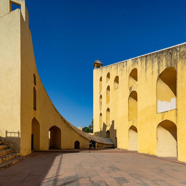 Jaipur: Private Instagram Tour of Top Photography Spots - Hawa Mahal: The Palace of Winds for Window-Pattern Photos