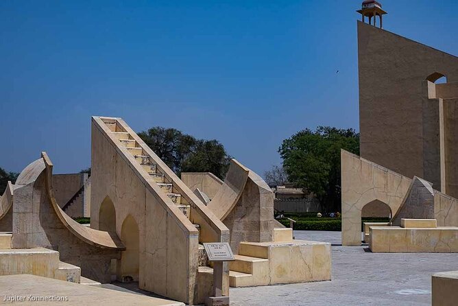 Jaipur Private Sightseeing Full Day Tour By Car and TukTuk - Panna Meena ka Kund Stepwell: Symmetry, Geometry, and Local Legends