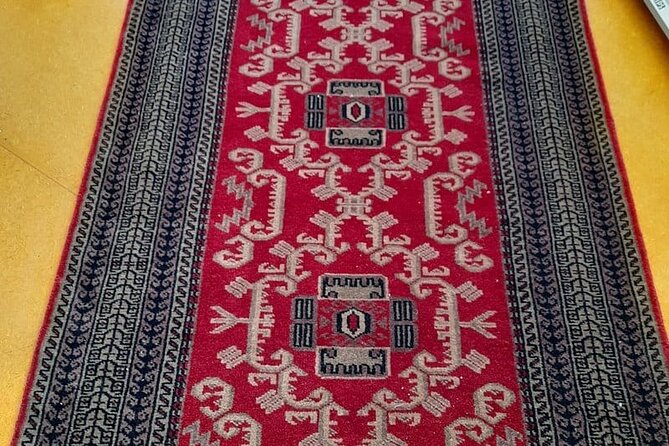 Jaipur Shopping Tour - How to shop smart in these Jaipur stores (without losing your mind)