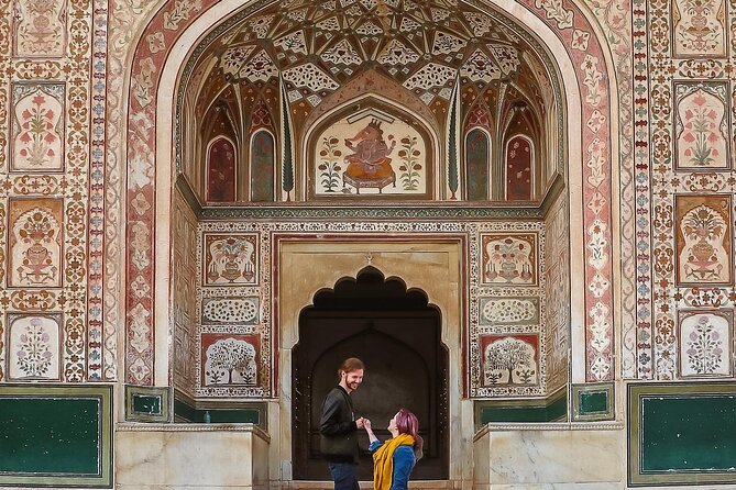 Jaipur Sightseeing - Panna Meena ka Kund: A Symmetrical Stepwell Photo Stop