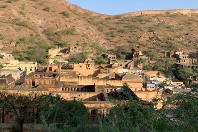 Jaipur Sightseeing By Car, Driver and Guide - Amber Fort (UNESCO): where Mughal and Hindu design meet