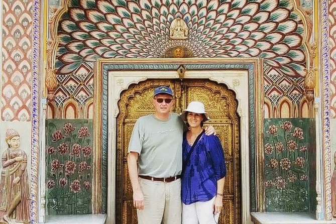 Jaipur Sightseeing & Shopping Tour by Private Car with Guide - Amber Palace (Amer Fort) From the Gate to the Views