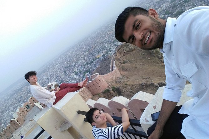 Jaipur Sightseeing Tour with Private Car and Driver - Panna Meena ka Kund: 30 minutes for a stepwell built like a puzzle