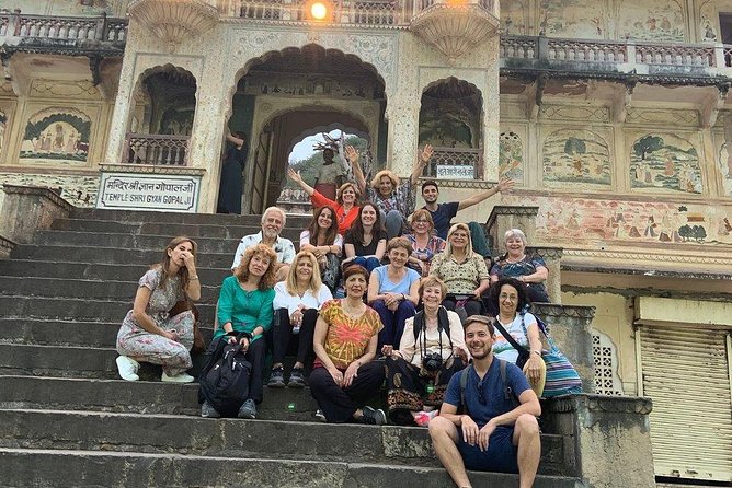 Jaipur Skip-the-Line Monuments Tour with Guide - Royal Gaitor Tumbas, Hawa Mahal, Jantar Mantar: Three Big Icons (With Two Ticket Payoffs)
