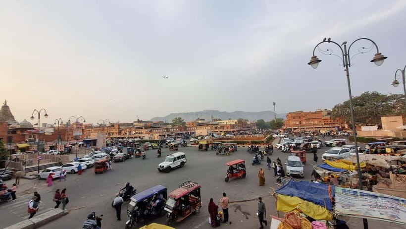 Jaipur :The Twilight Magic of Pink City- Heritage Walk Tour - Meeting at Le Tour De India and How the 3.5 Hours Actually Work