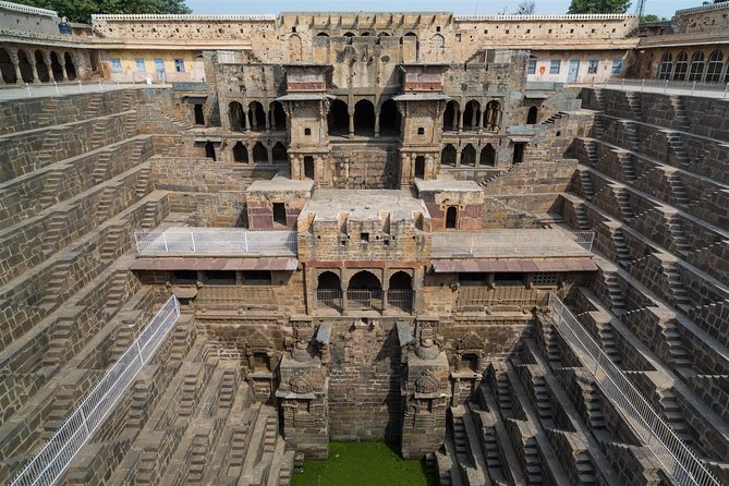 Jaipur to Chandbaori Stepwell & Haunted Bhangarh Private Trip - Bhangarh Fort: the supernatural stories meet the Aravalli foothills