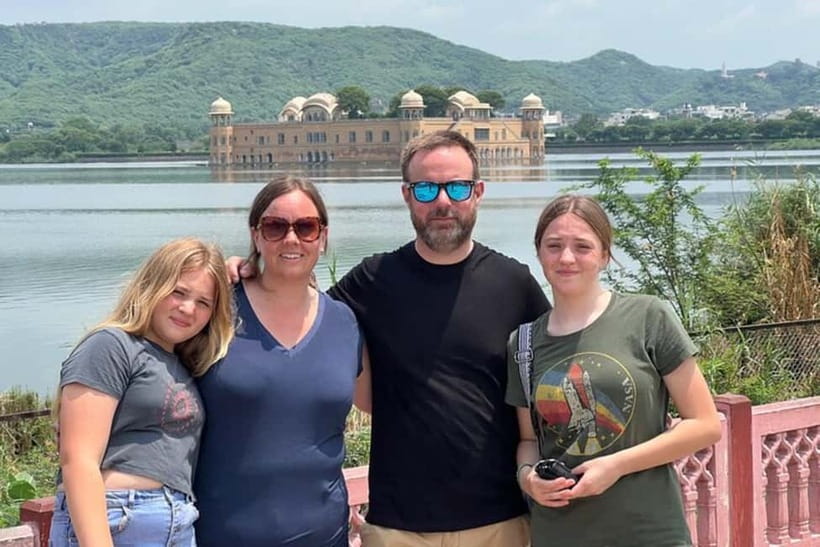 Jaipur Tour ( Pink City ) by Car From Delhi - All Inclusive - Drivers and Guides: What Makes the Day Feel Easy (or Not)