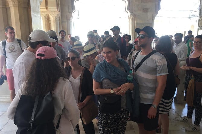 Jaipur Tour with Jaigarh Fort and Nahargarh Sunset - Hawa Mahal Exterior: 953 Windows, 15 Minutes, Good Photos