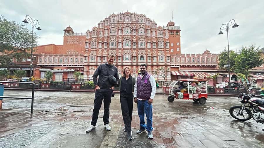 Jaipur: Tour with Nahargarh Sunrise or Monkey Temple Sunset - Choosing Sunrise at Nahargarh or Sunset at Monkey Temple