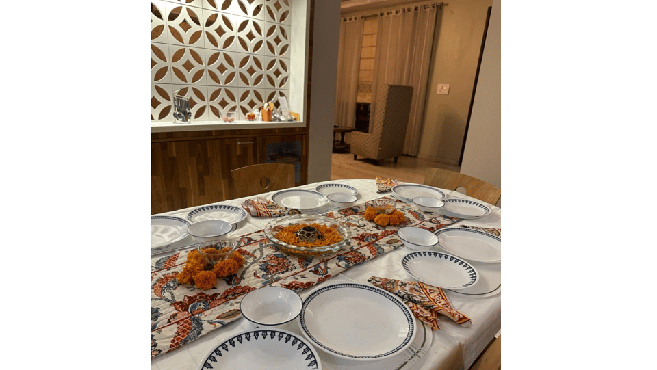 Jaipur: Traditional cooking class and storytelling session - Dinner at the Table: Vegetarian Comfort With a Home-Style Finish