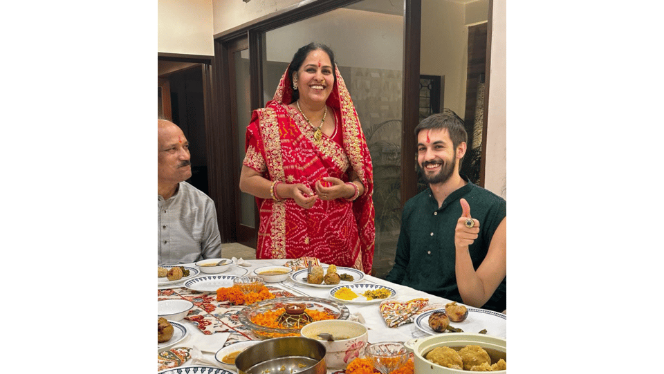 Jaipur: Traditional cooking class and storytelling session - Should You Book This Jaipur Cooking and Storytelling Class?