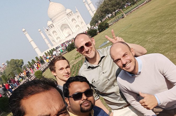 Luxury Same Day Taj Mahal tour From Delhi - All Inclusive - Marble inlay and local craft stop: culture with a time limit