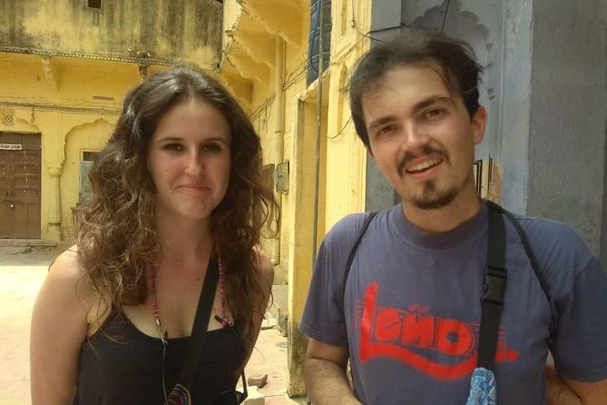 Magical Walk of Jaipur - Hawa Mahal: The Famous Facade Explained From the Street
