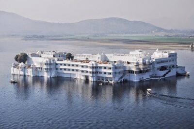 Memorable Rajasthan Private Trip for 5 Nights and 6 Days - Day 2 corridor: Dargah Shariff, Pushkar’s Brahma Temple by the lake, and a Jodhpur arrival