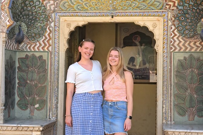 One Day Private Tour of Jaipur with Guide - Stop-by-Stop: What to Expect at Each Jaipur Icon