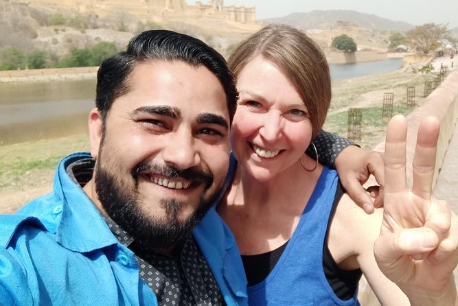 Pink city private Day Tour by Tuk Tuk with English speaking driver.. - Amber Palace: the fort that sets the mood for the whole city