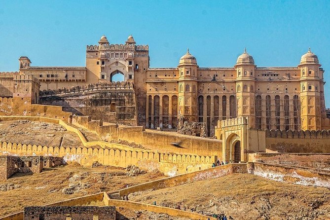 Private Cab for Full day Sightseeing in Jaipur - City Palace of Jaipur: Rajput-Mughal Details in the Heart of Town