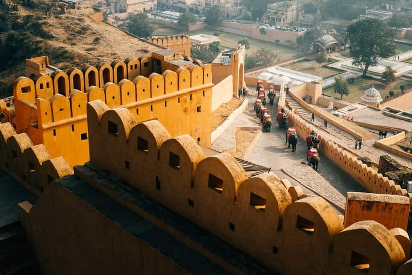 Private Full-Day Jaipur Guided Tour with Monkey Temple - Lunch, Markets, and Street Food Energy: What to Budget