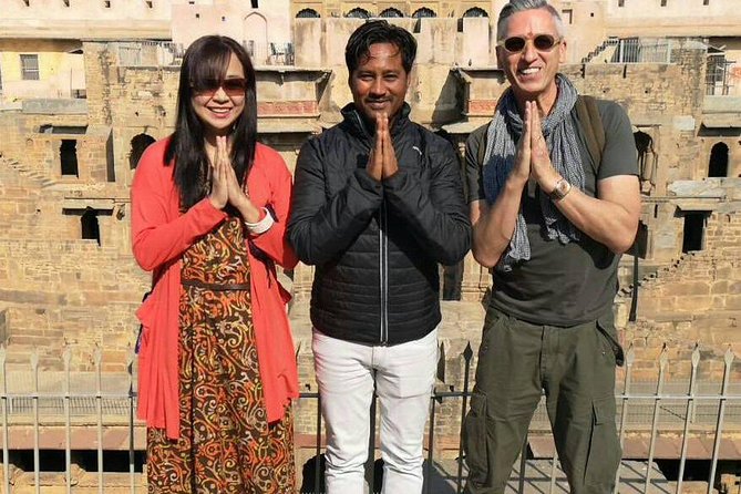 Private Full-Day Tour to Jaipur with Licensed Guide - Stop 5: Jal Mahal and the lake-side pause