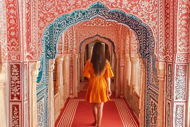 Private Guided Same Day Jaipur Tour From Delhi By Car - Jantar Mantar: sky charts, sundials, and why it still feels relevant