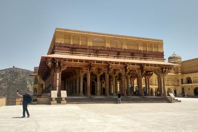 Private Jaipur Full One Day Tour In Pink City With Guide - Jal Mahal and Panna Meena ka Kund: Jaipur’s Water and Stepwell Side