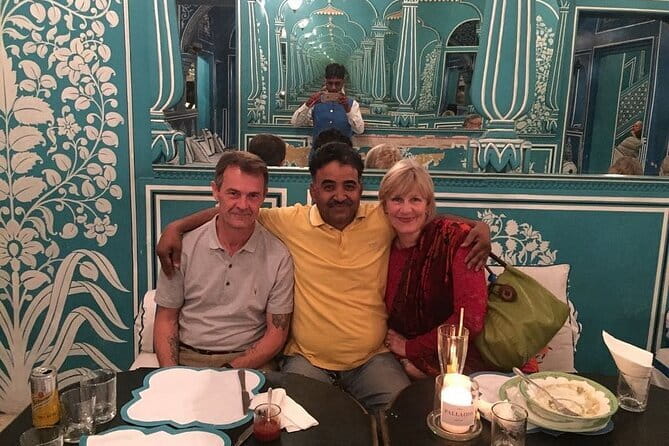 Private Jaipur Sightseeing Tour with Car and Guide - Hawa Mahal and Jantar Mantar: wind-catching views and time-keeping machines