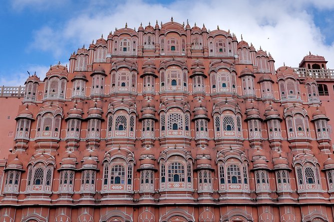 Private Jaipur Tour for Solo Female Traveler with Female Guide - Amber Palace plus the Amer town stops: where architecture steals the show