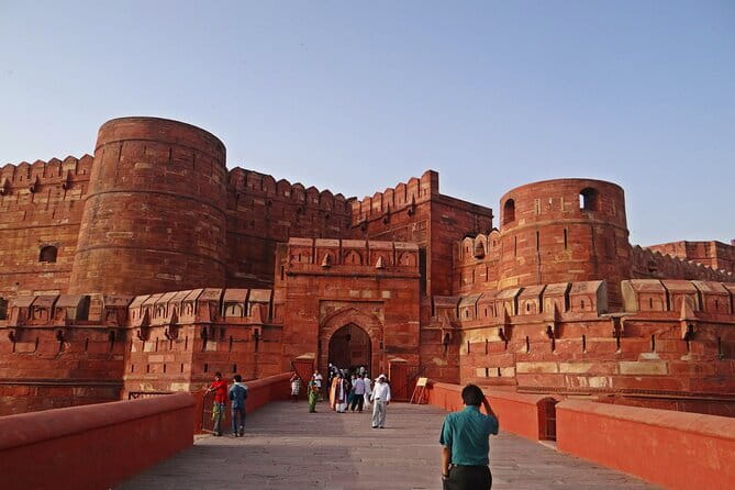 Private Taj Mahal And Monuments Tour From Jaipur By Car - Jaipur to Agra by private A/C car: the real value is the comfort