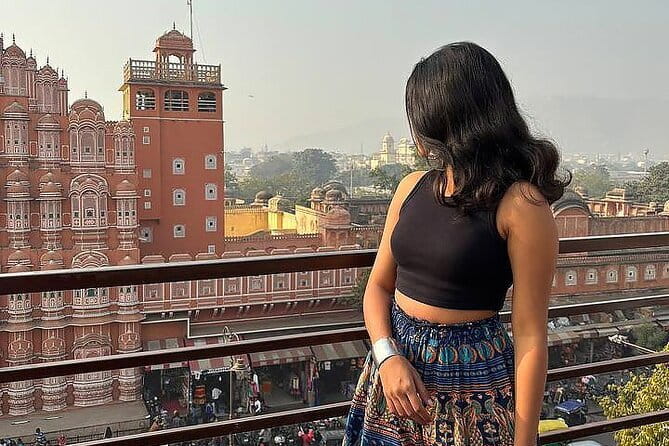 Private Tour of Instagrammable Photogenic Spots in Jaipur - The ride: pickup, A/C comfort, and a tuk-tuk option