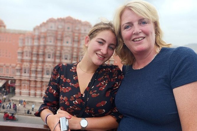 Private Tuk-Tuk Tour of Jaipur with Guide - Hawa Mahal and Jantar Mantar: the fastest way to understand Jaipur’s “wow” factor