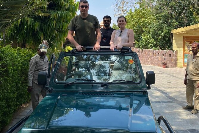 Ranthambore Tiger Safari from Jaipur – 1 or 2 Days - Jeep vs Canter: What the Safari Vehicle Really Means
