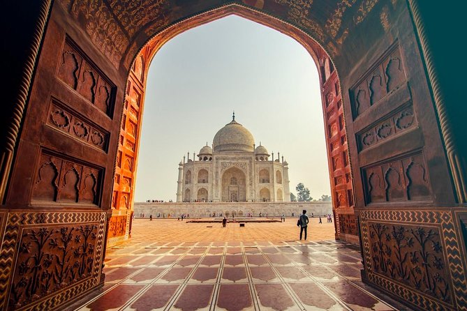 Skip The Line: Sunrise Taj Mahal & Agra Day Tour From Jaipur - The Main Event: Walking Through the Taj Mahal at Sunrise