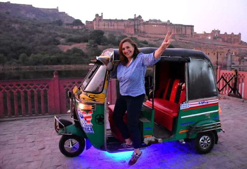 Unique Jaipur Full Day Tour of Pink City Jaipur by TukTuk - Hawa Mahal: The Photo Stop That Sets the Tone