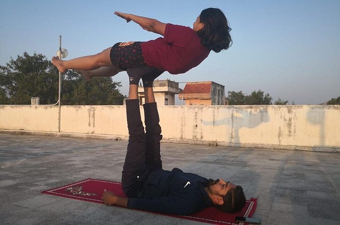 Yoga In Jaipur - The Yoga Session Itself: Postures, Basics, and Real Guidance